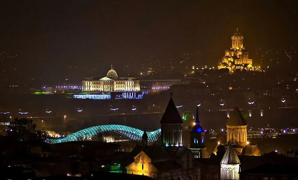 Cozy Flat In Center Of Tbilisi Apartman